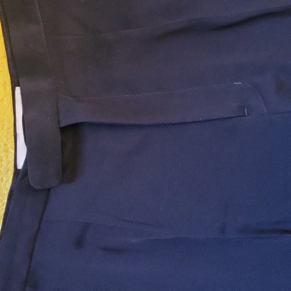 Tuxedo Style Tailored Suit 4/6 - Picture 8 of 11